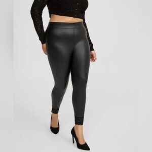 Torrid Full-Length Faux Leather Legging Size 00 (10)